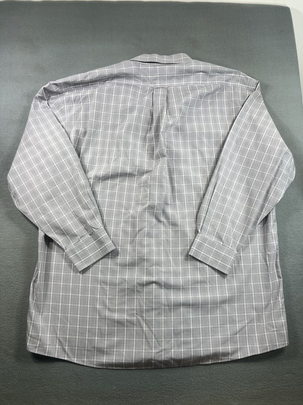 Roundtree & Yorke Gold Label Men's 17.5/34 Gray Plaid Non-Iron Shirt